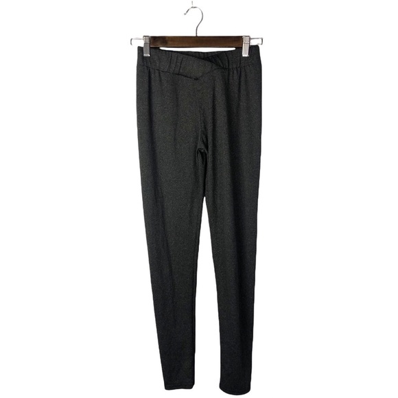 Boutique Gray Cinched Back Cross Front Athletic Leggings XS - Picture 1 of 4